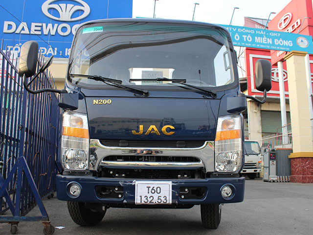 Mua xe tải Jac N200 trả góp